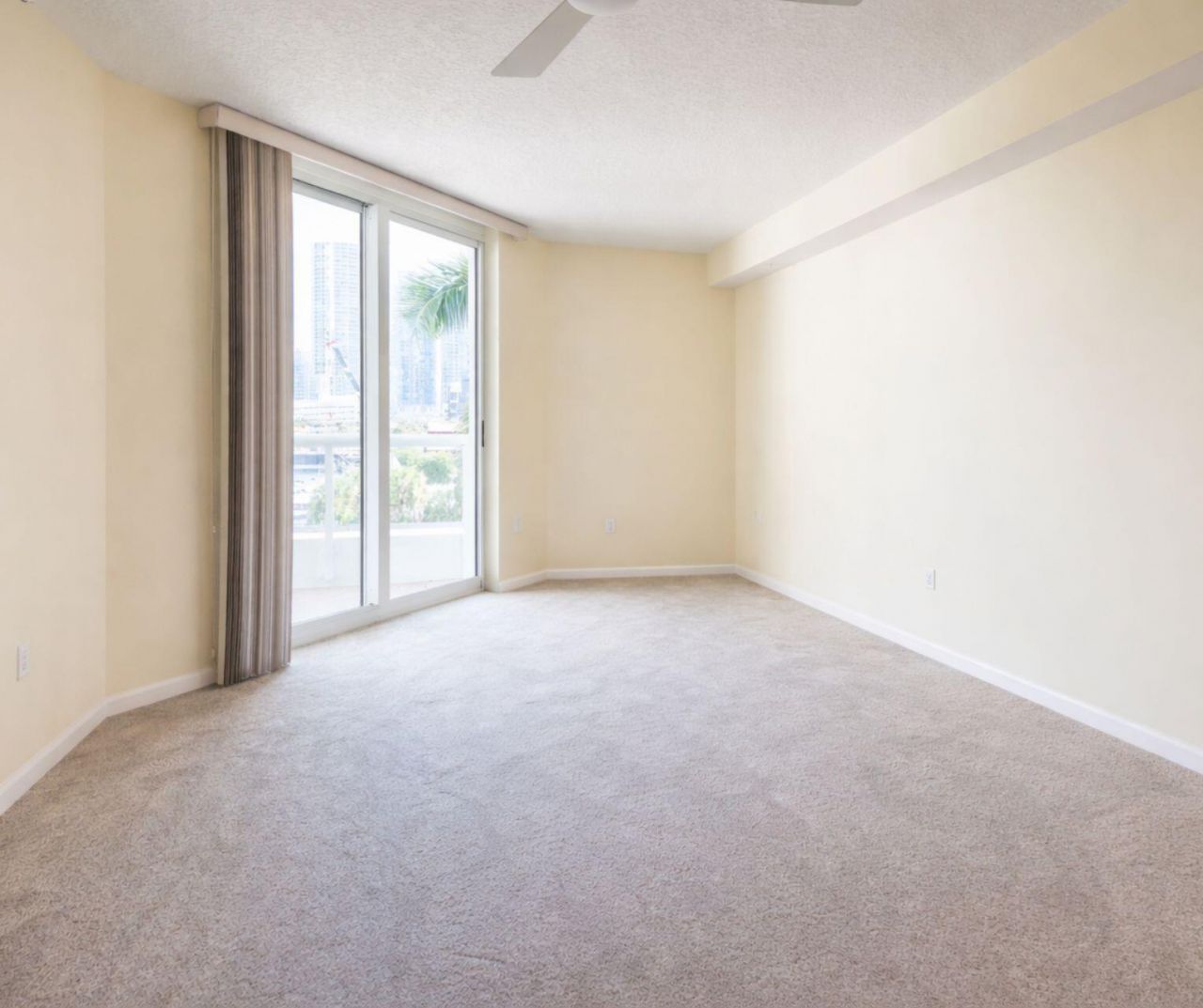 401 SW 4th Avenue, Unit 401, Fort Lauderdale, FL 33315 Photo