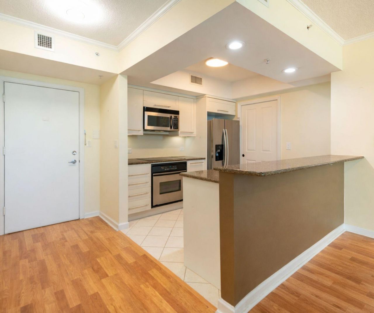 401 SW 4th Avenue, Unit 401, Fort Lauderdale, FL 33315 Photo