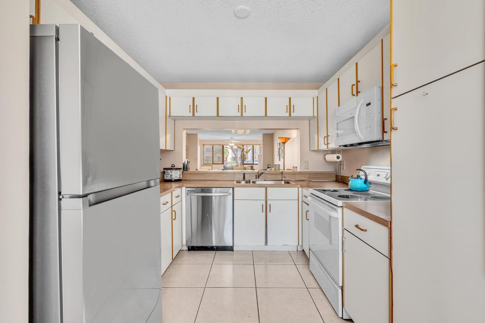 10803 W Clairmont Circle, Unit 102, Tamarac, FL 33321 Photo