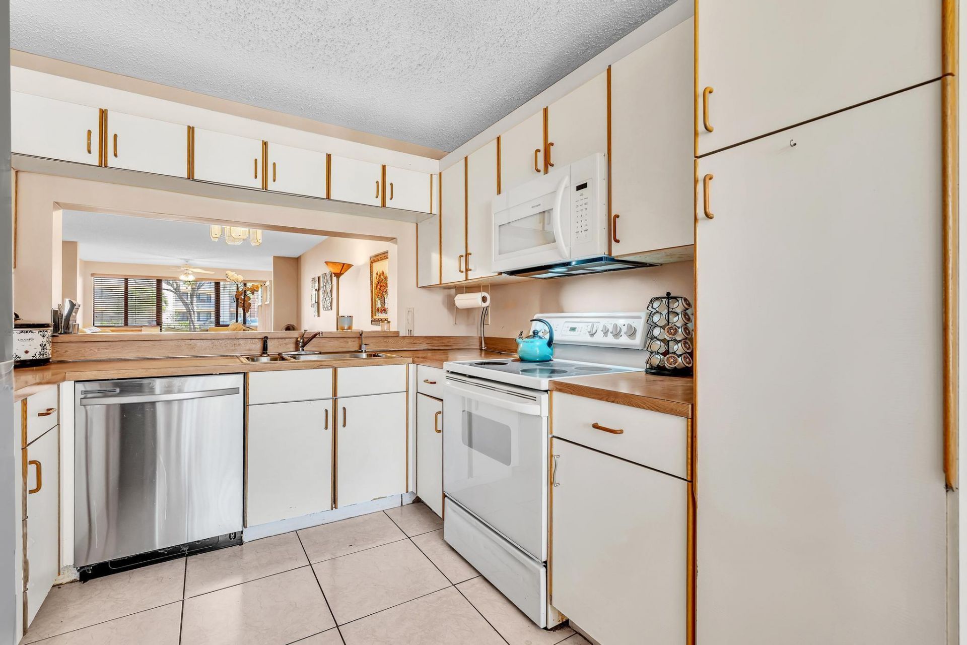 10803 W Clairmont Circle, Unit 102, Tamarac, FL 33321 Photo