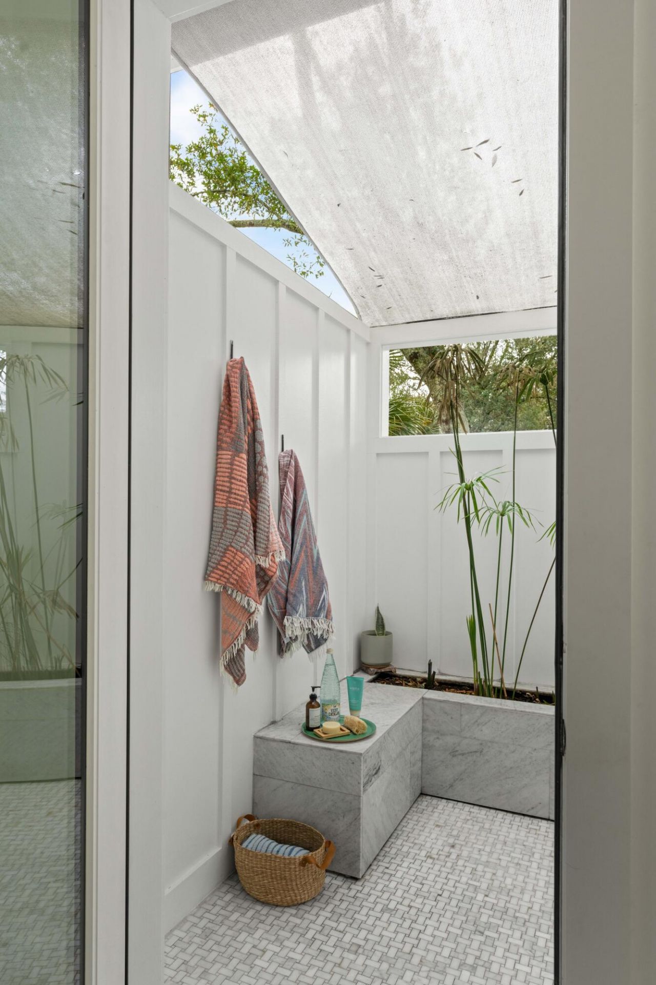 733 Atlantic Street Photo 12