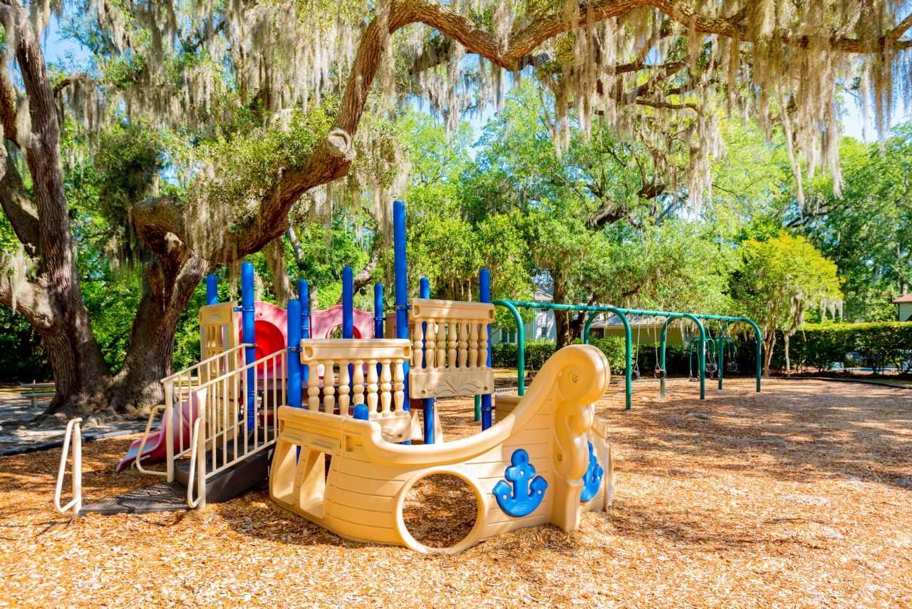 733 Atlantic Street Photo 45