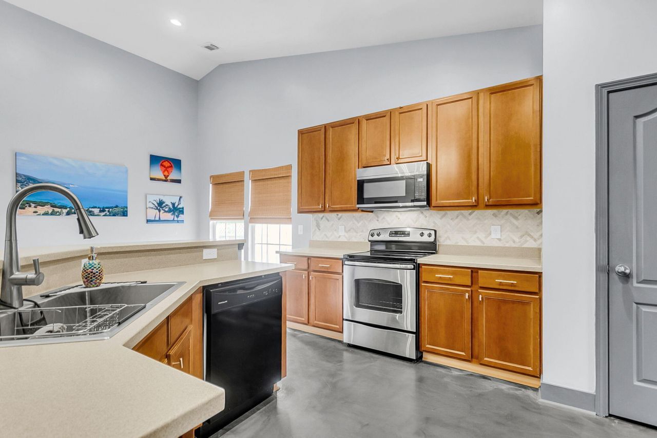 102 Worthington Drive Photo 14