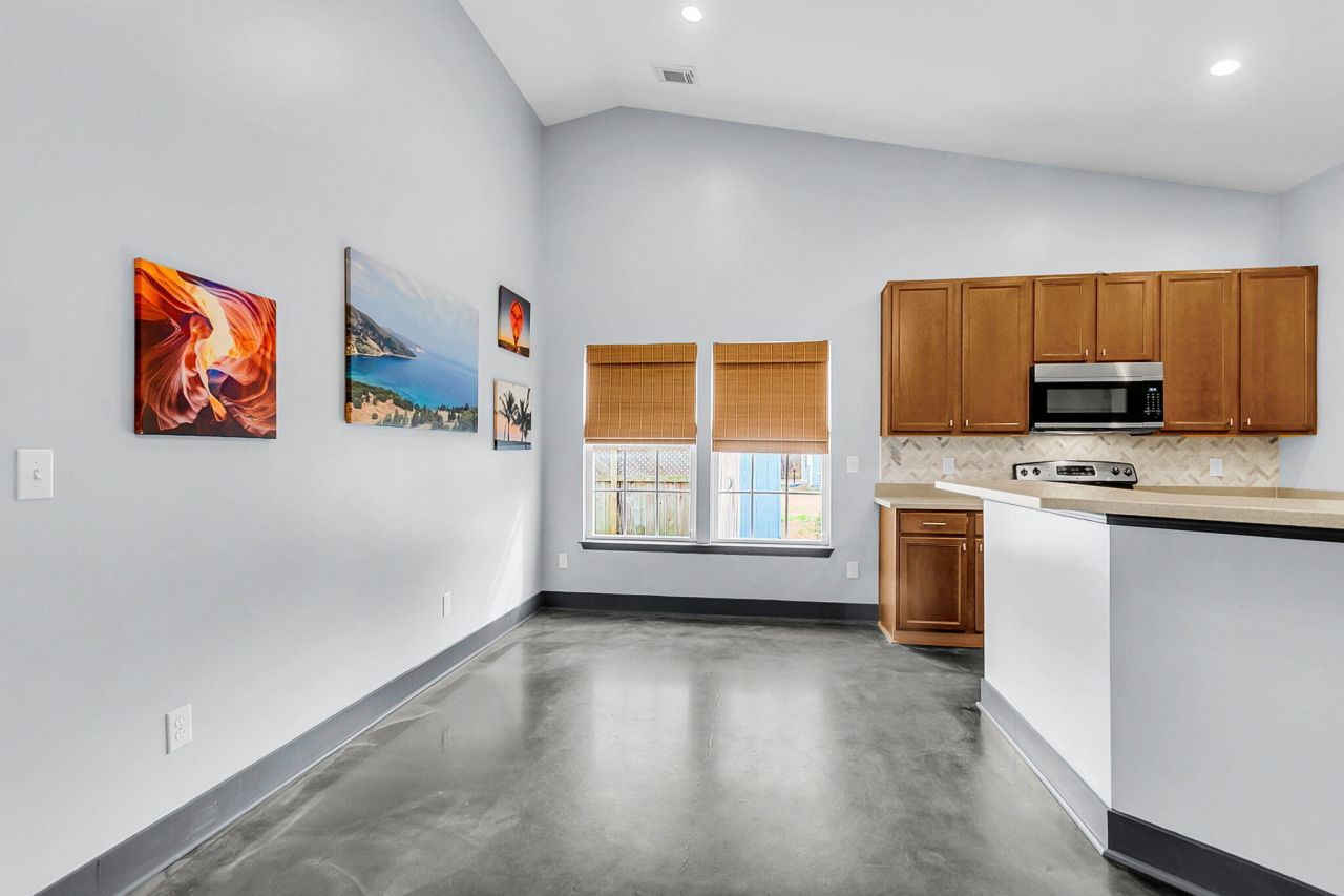 102 Worthington Drive Photo 17