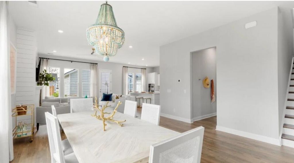 138 Cloverfield Trail Photo 6