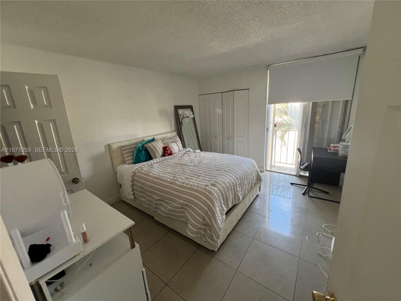9240 Fontainebleau Blvd, Unit 207, Miami, FL 33172 Photo