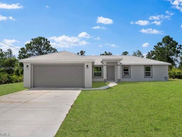 237 Narcissus AV, Lehigh Acres, FL 33974