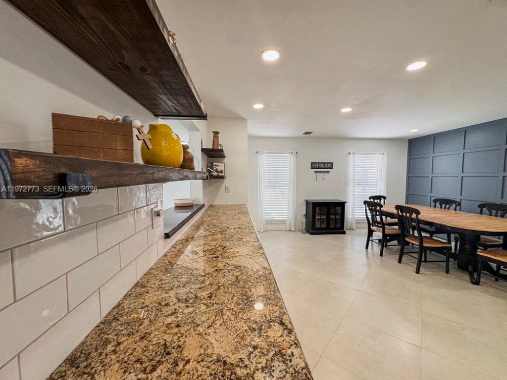 9731 Bel Aire Dr, Cutler Bay, FL 33157 Photo