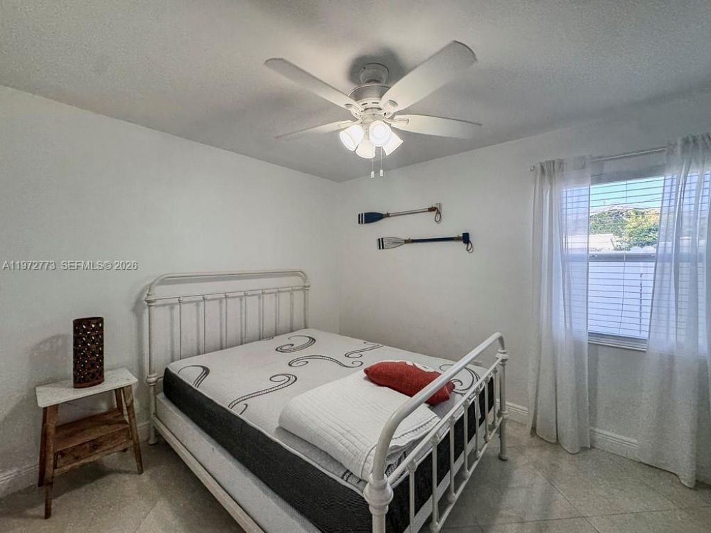 9731 Bel Aire Dr, Cutler Bay, FL 33157 Photo