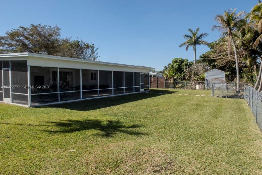 9731 Bel Aire Dr, Cutler Bay, FL 33157 Photo