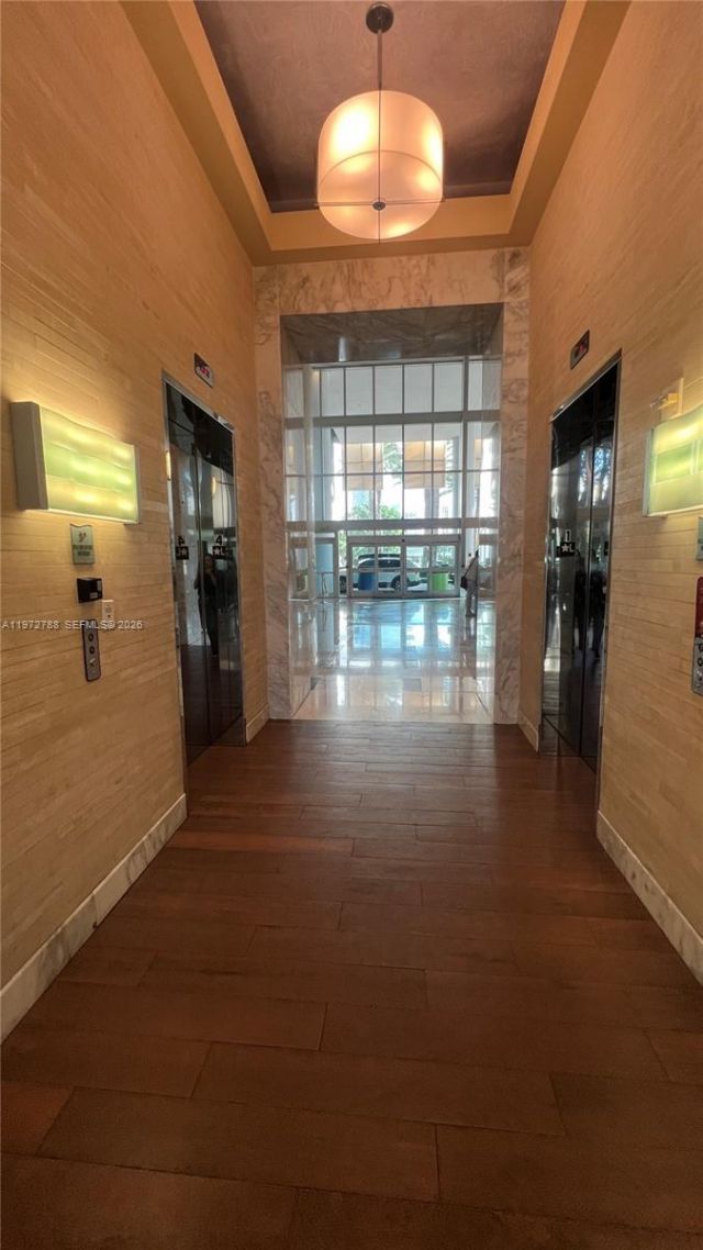 185 SW 7th St , Unit 2202, Miami, FL 33130 Photo