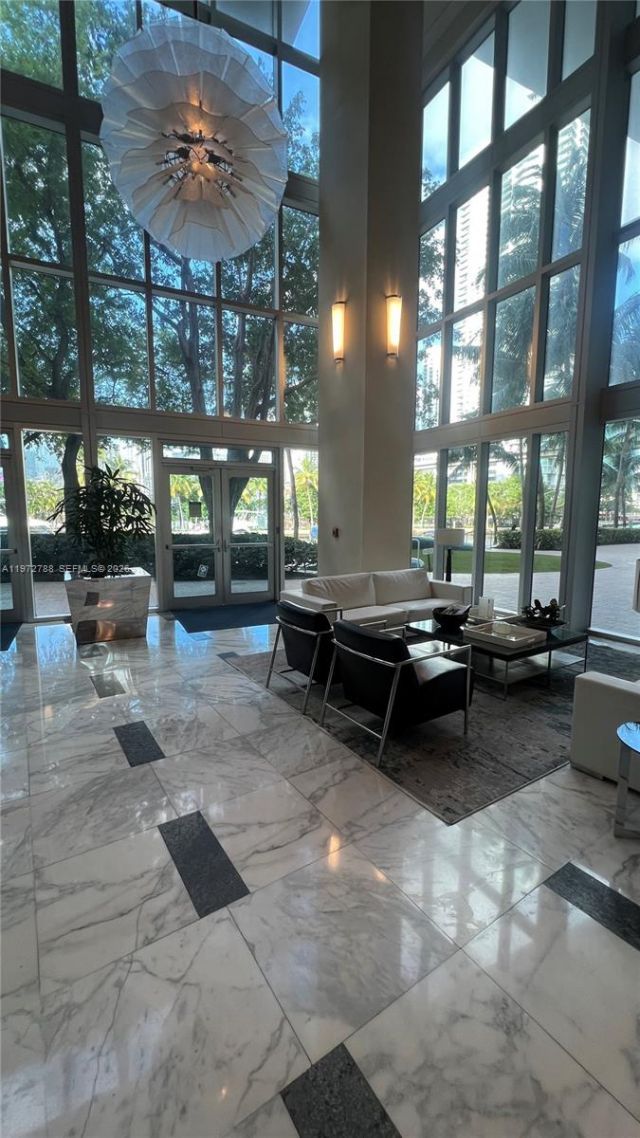 185 SW 7th St , Unit 2202, Miami, FL 33130 Photo