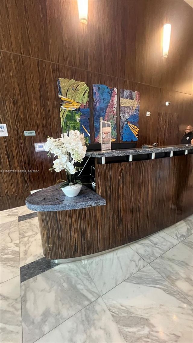 185 SW 7th St , Unit 2202, Miami, FL 33130 Photo