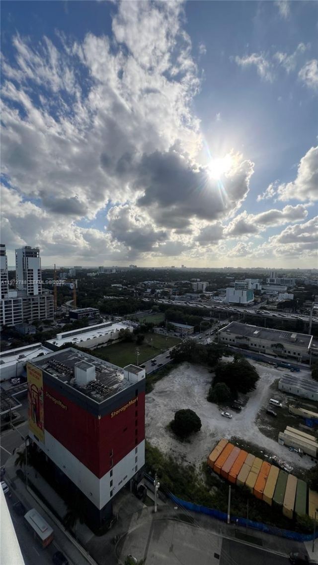 185 SW 7th St, Unit 2202, Miami, FL 33130 Photo