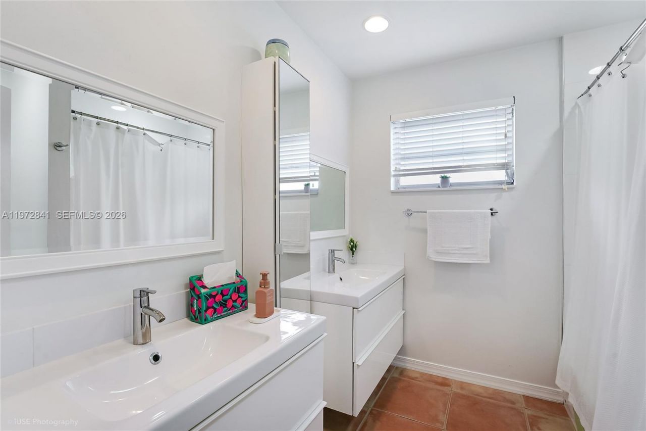 9860 SW 122nd St, Miami, FL 33176 Photo