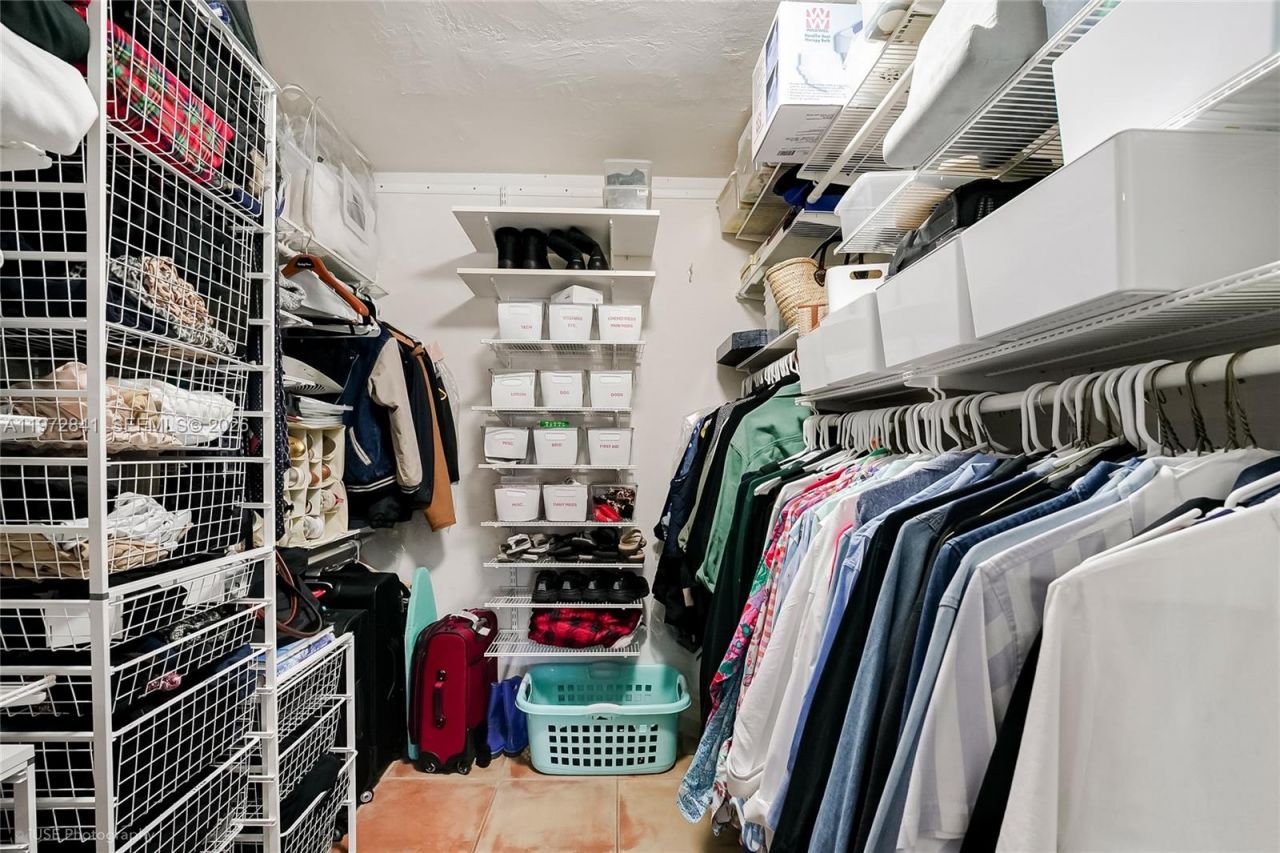 9860 SW 122nd St, Miami, FL 33176 Photo