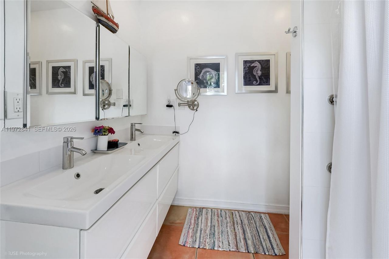 9860 SW 122nd St, Miami, FL 33176 Photo