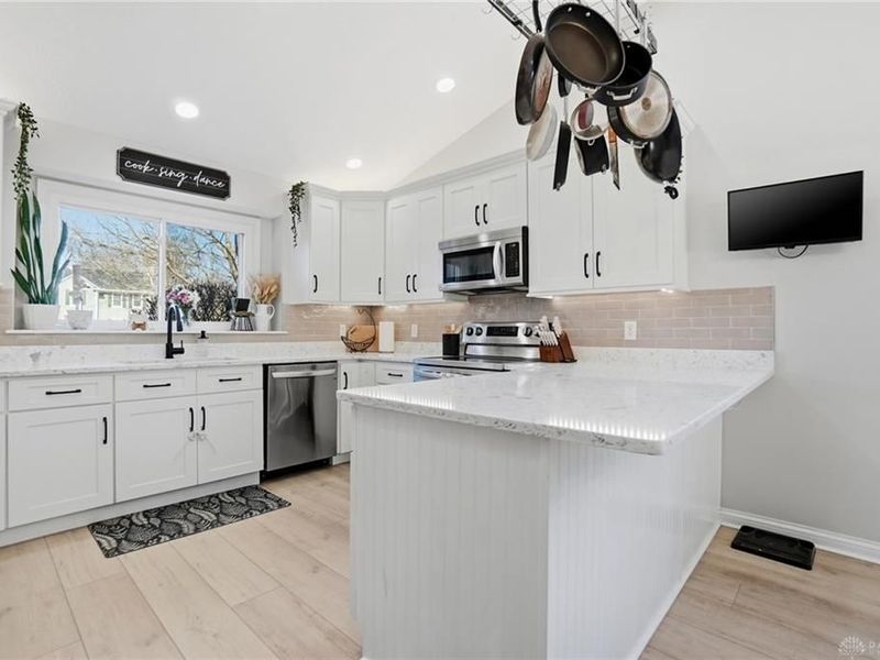 9600 Feather Wood Lane, Washington Township, OH 45458 Photo 13