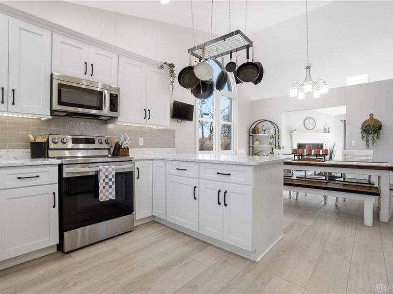 9600 Feather Wood Lane, Washington Township, OH 45458 Photo 17