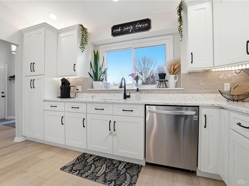 9600 Feather Wood Lane, Washington Township, OH 45458 Photo 18