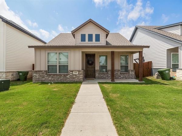 641 The Cottages Drive, Godley, TX 76044