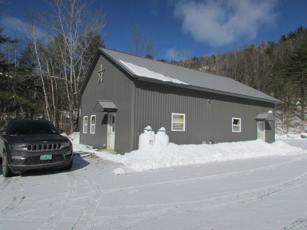 118 Shippee Lane, Sharon, VT 05065