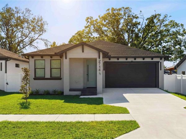 2714 W 1/2 TAMPA BAY BOULEVARD , TAMPA, FL 33607