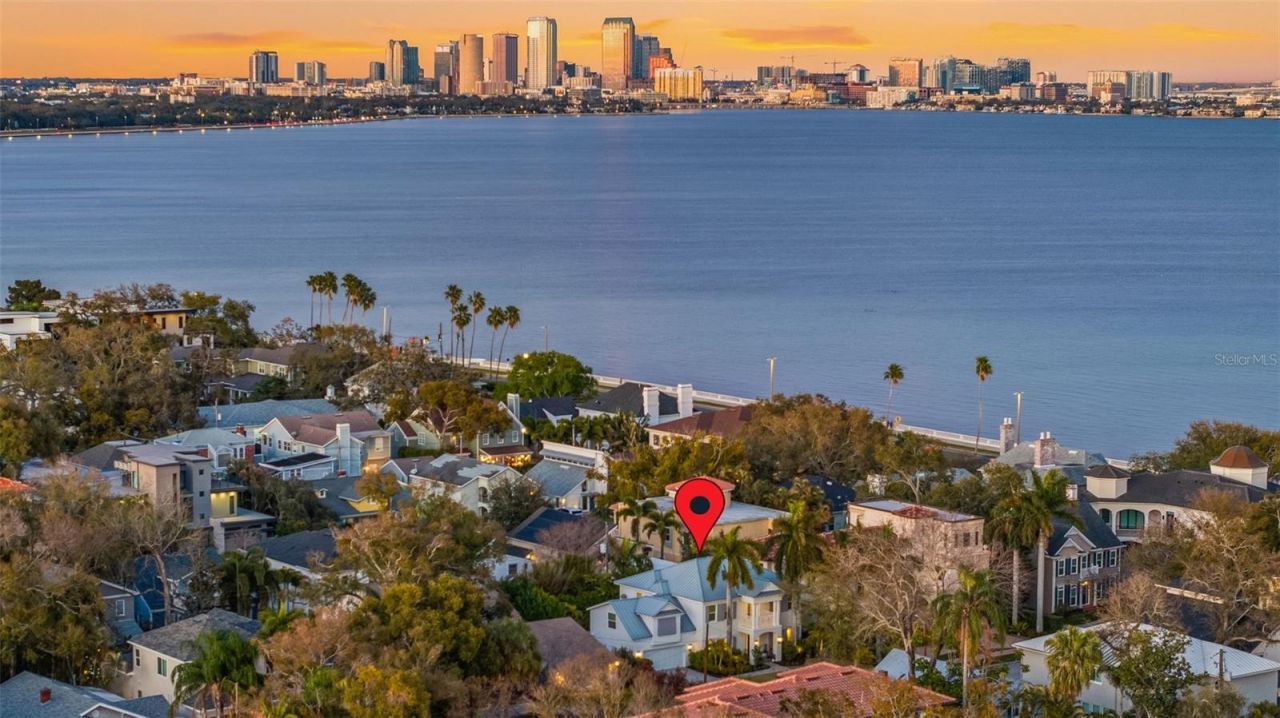 2909 W Bay Vista Avenue, Tampa, FL 33611 Photo