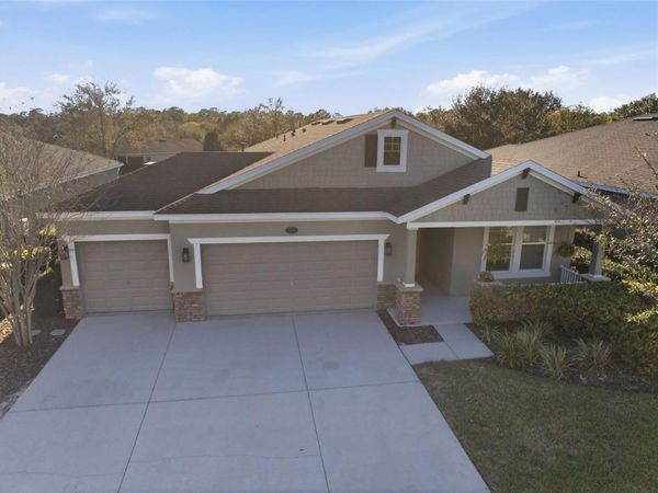 404 W VICTORIA TRAILS BLVD, DELAND, FL 32724