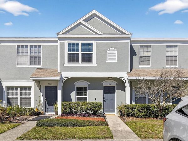2437 LAKE WOODBERRY CIRCLE , BRANDON, FL 33510