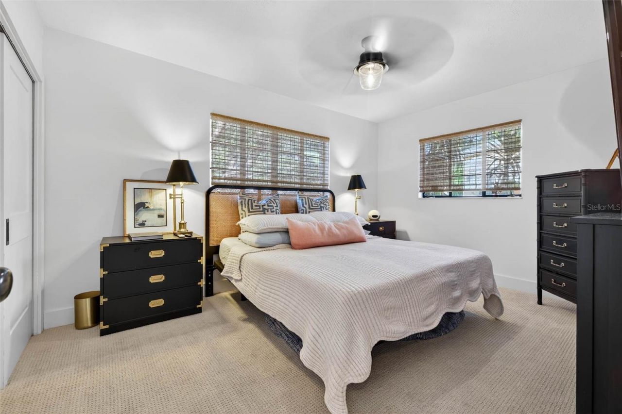 410 35th Avenue Ne, Saint Petersburg, FL 33704 Photo