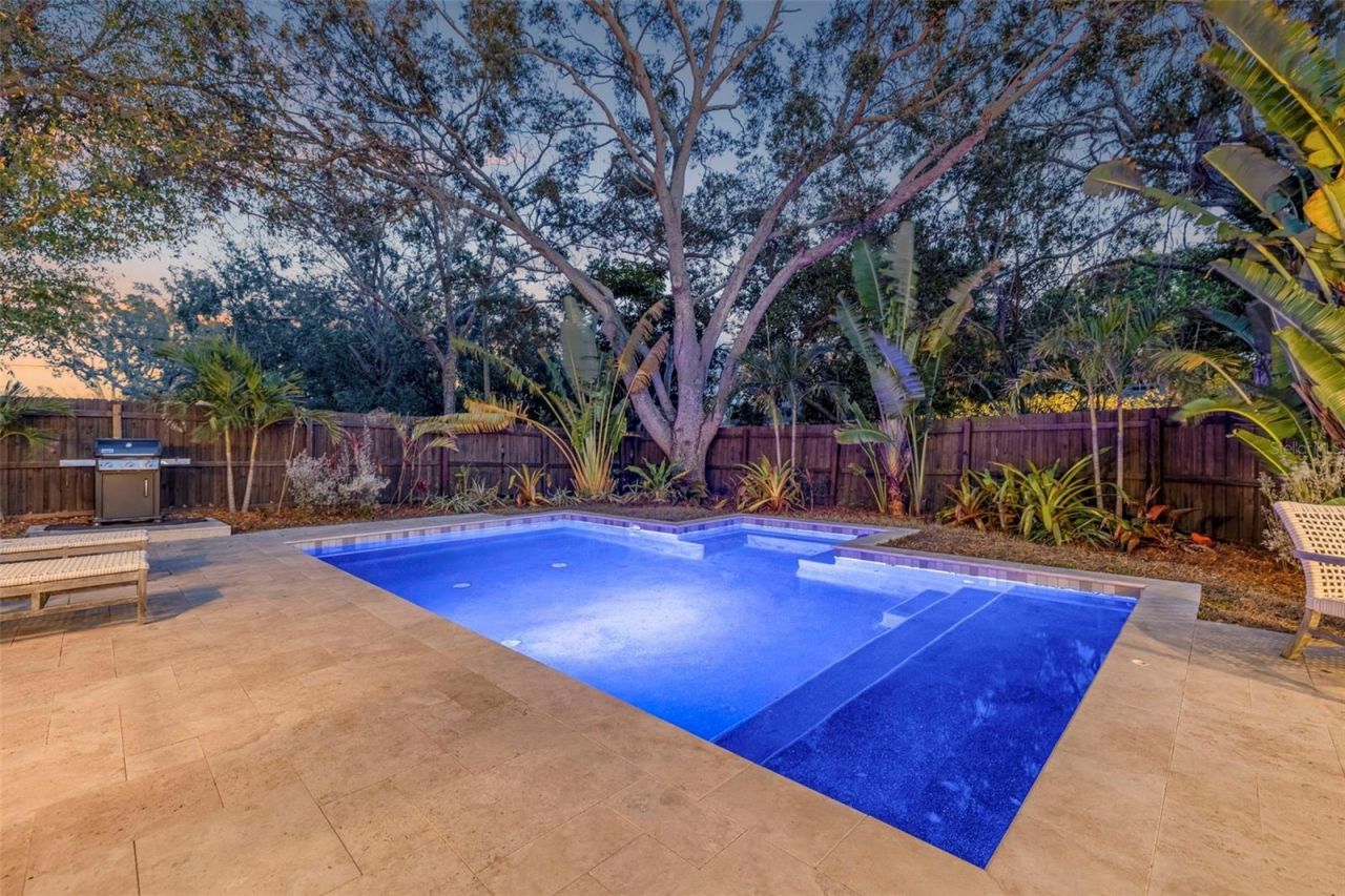 410 35th Avenue Ne, Saint Petersburg, FL 33704 Photo