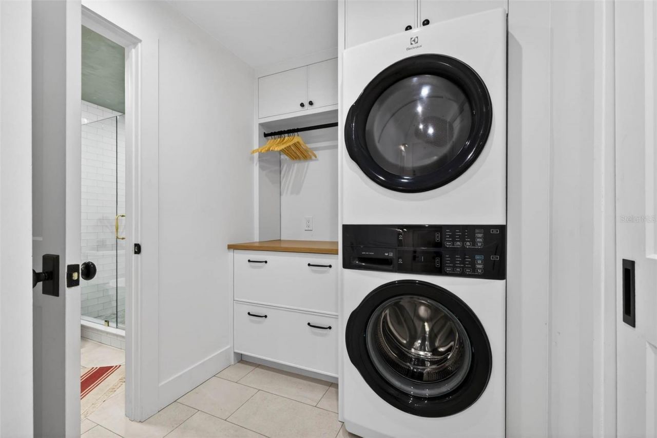 410 35th Avenue Ne, Saint Petersburg, FL 33704 Photo