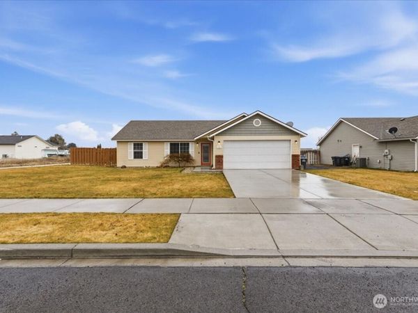 1101 W Luta Street, Moses Lake, WA 98837