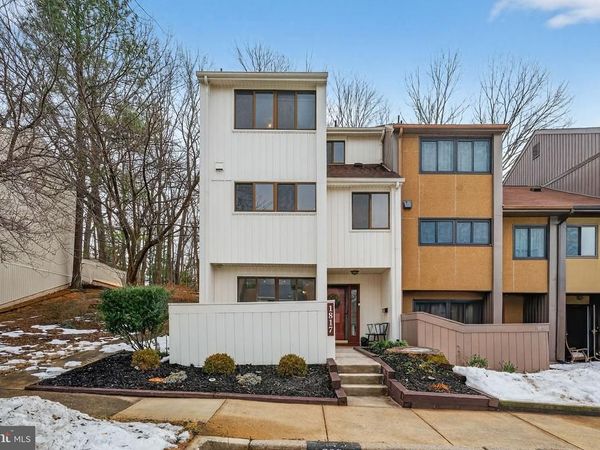 1817 OLD POST TERRACE, WOODBRIDGE, VA 22191