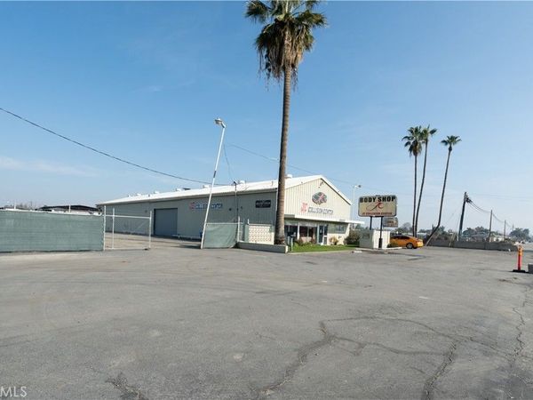 816 Taft Highway, Bakersfield, CA 93307