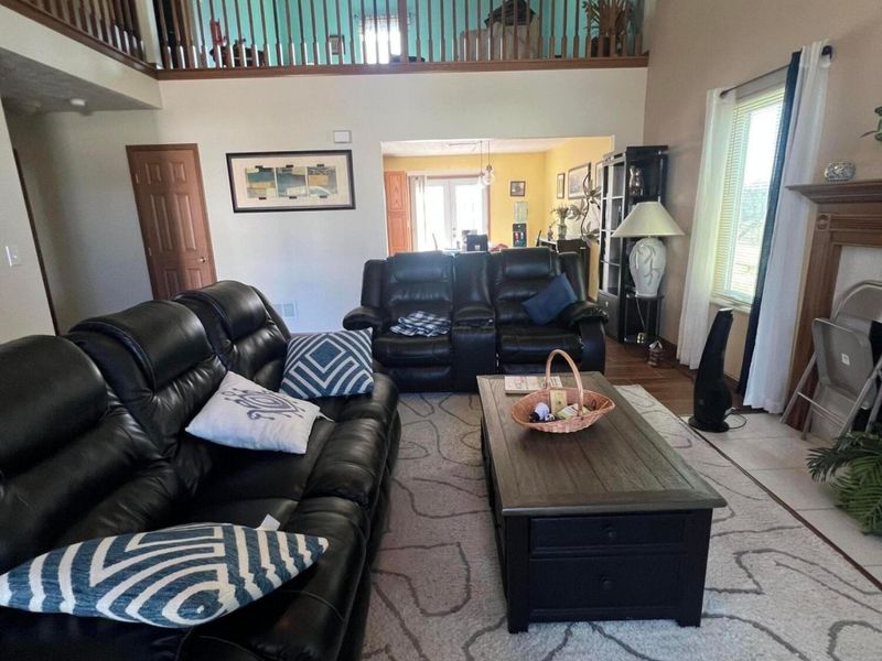 449 Dover Pond Drive, Blacklick, OH 43004 Photo 5