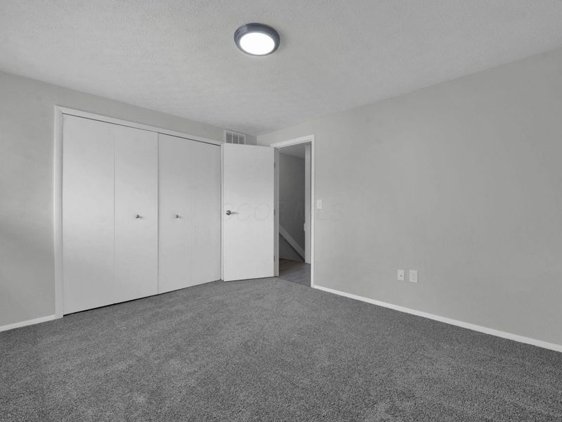 25 King Arthur Court, Westerville, OH 43081 Photo 17