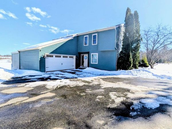 164 Hotel Road, Auburn, ME 04210