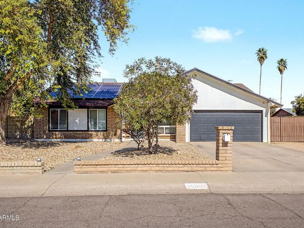 4202 W ASTER Drive, Phoenix, AZ 85029