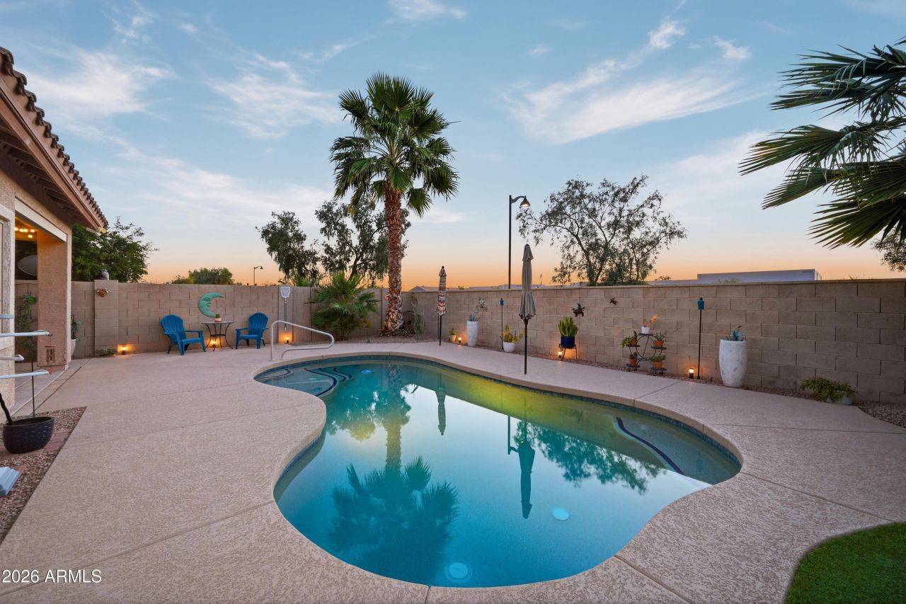 18514 N Jameson Drive, Maricopa, AZ 85138 Main Photo