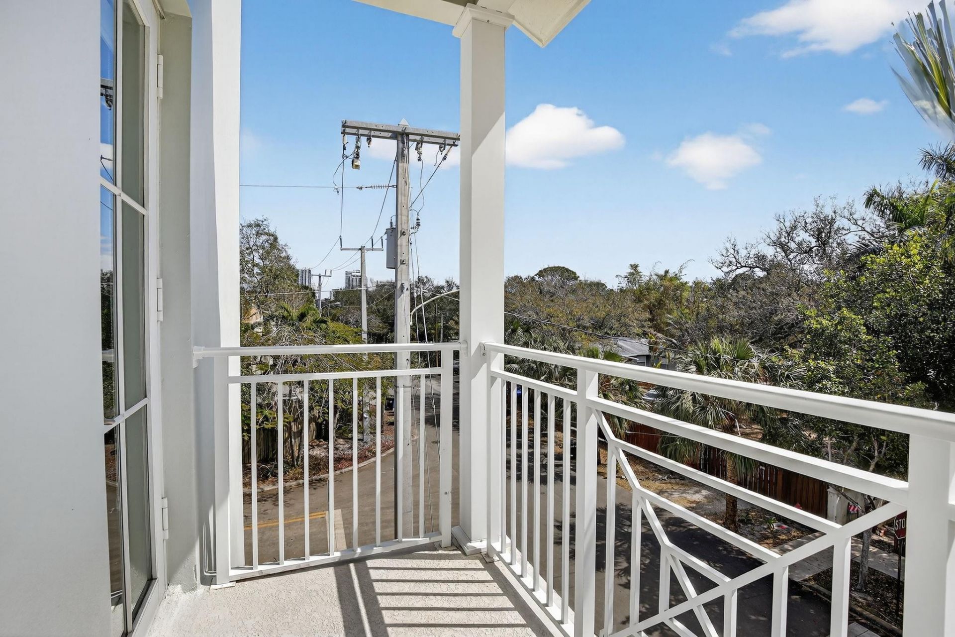 1301 SW 4th Street, Unit 1301, Fort Lauderdale, FL 33312 Photo