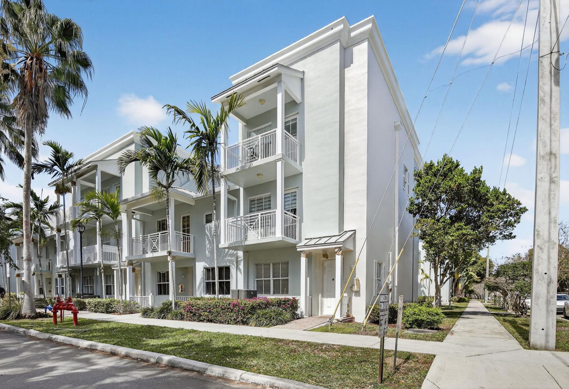 1301 SW 4th Street, Unit 1301, Fort Lauderdale, FL 33312 Photo