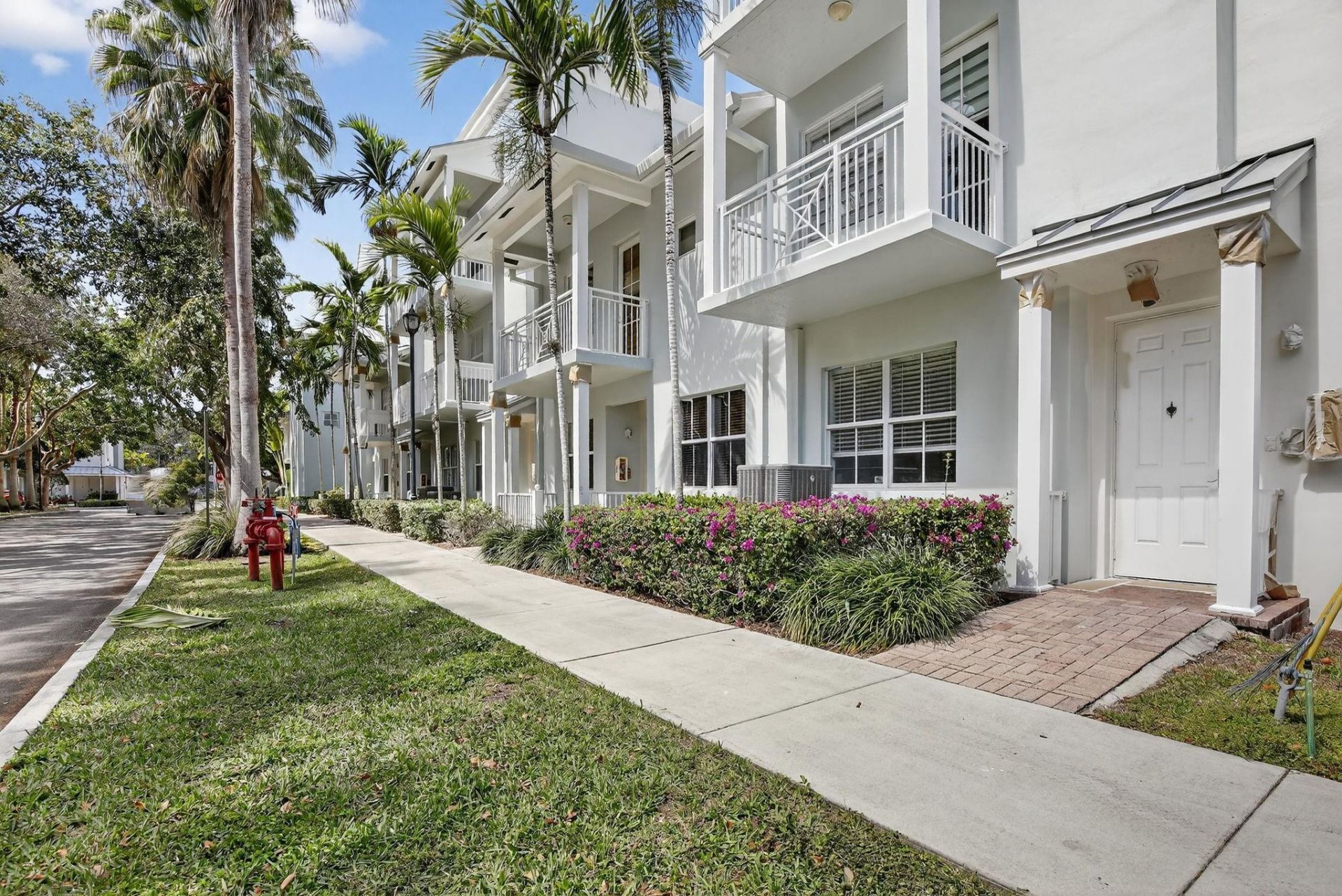 1301 SW 4th Street, Unit 1301, Fort Lauderdale, FL 33312 Photo