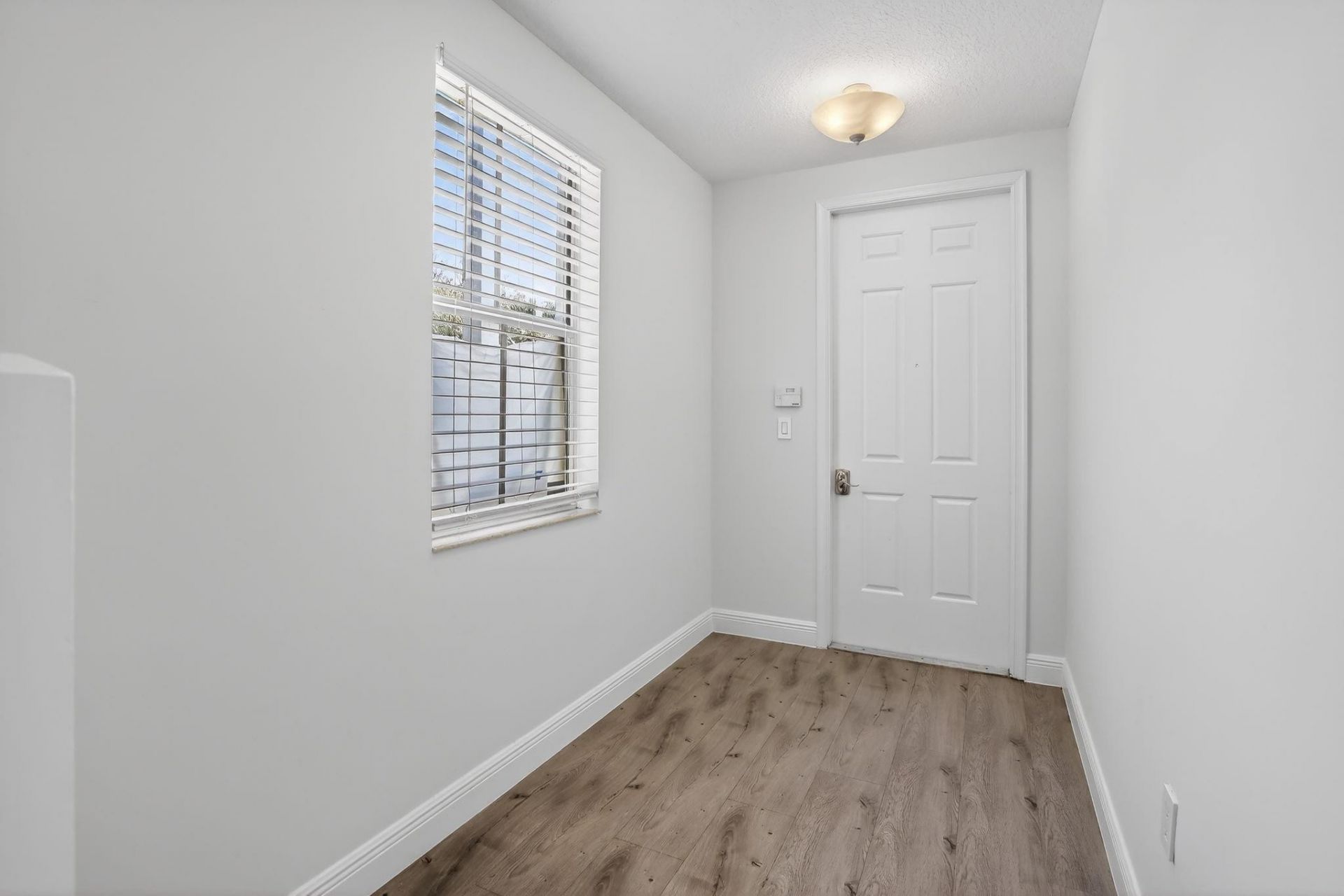 1301 SW 4th Street, Unit 1301, Fort Lauderdale, FL 33312 Photo