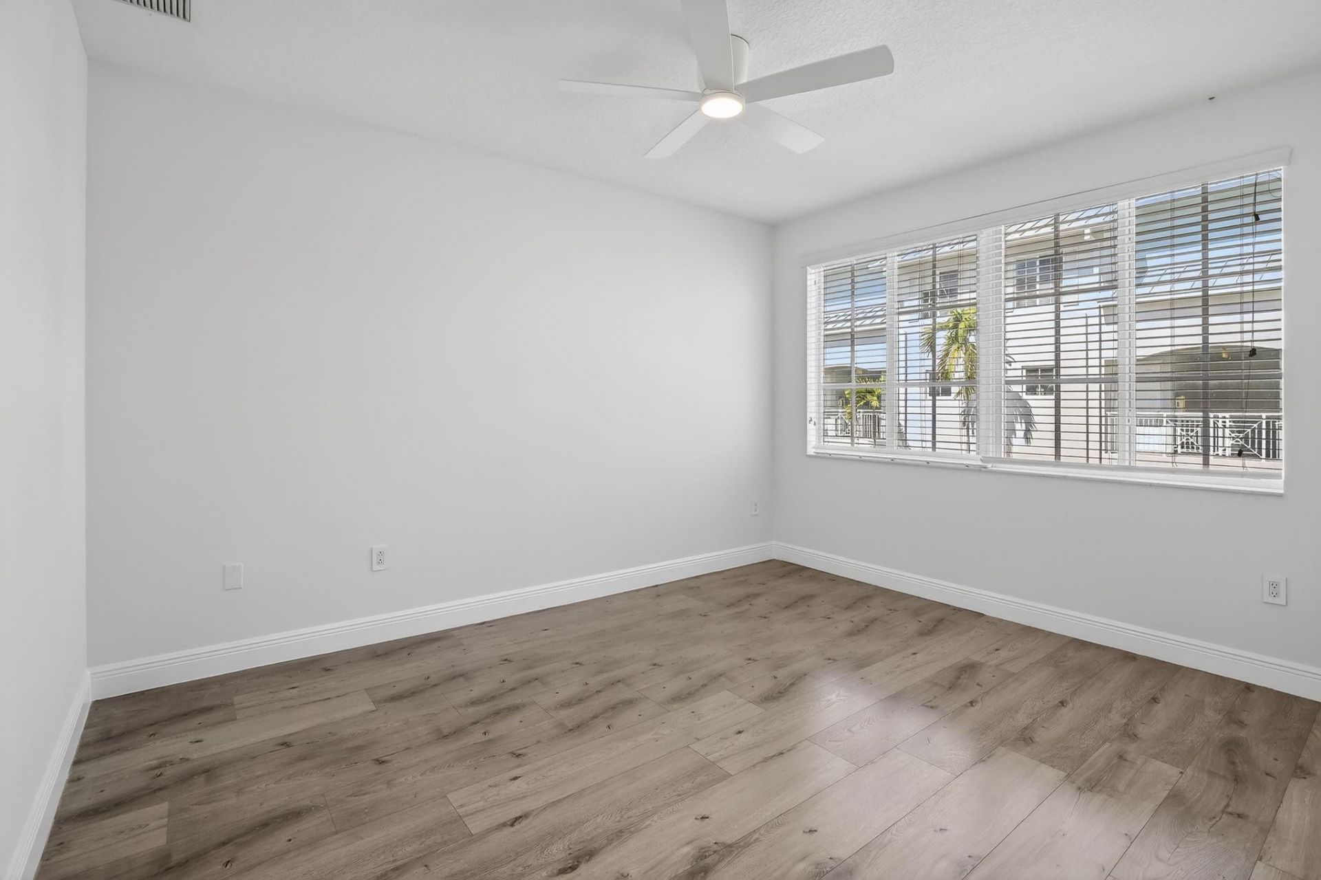 1301 SW 4th Street, Unit 1301, Fort Lauderdale, FL 33312 Photo