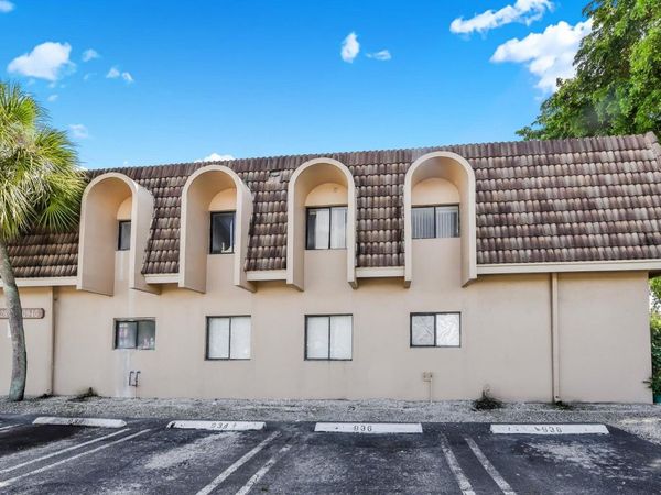 10936 Royal Palm Boulevard, Coral Springs, FL 33065