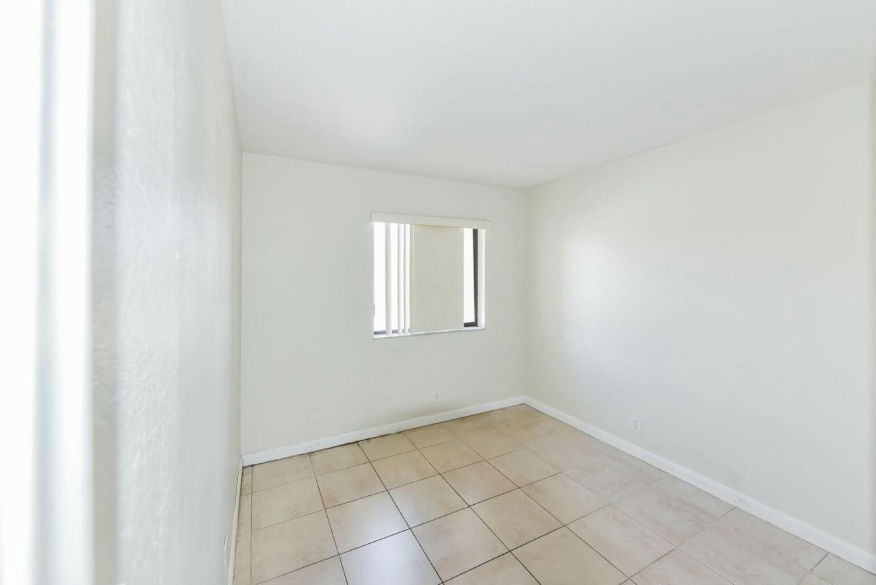 10936 Royal Palm Boulevard, Coral Springs, FL 33065 Photo