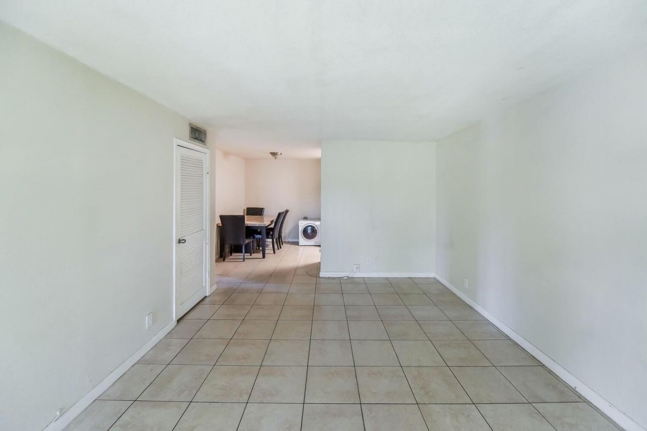 10936 Royal Palm Boulevard, Coral Springs, FL 33065 Photo