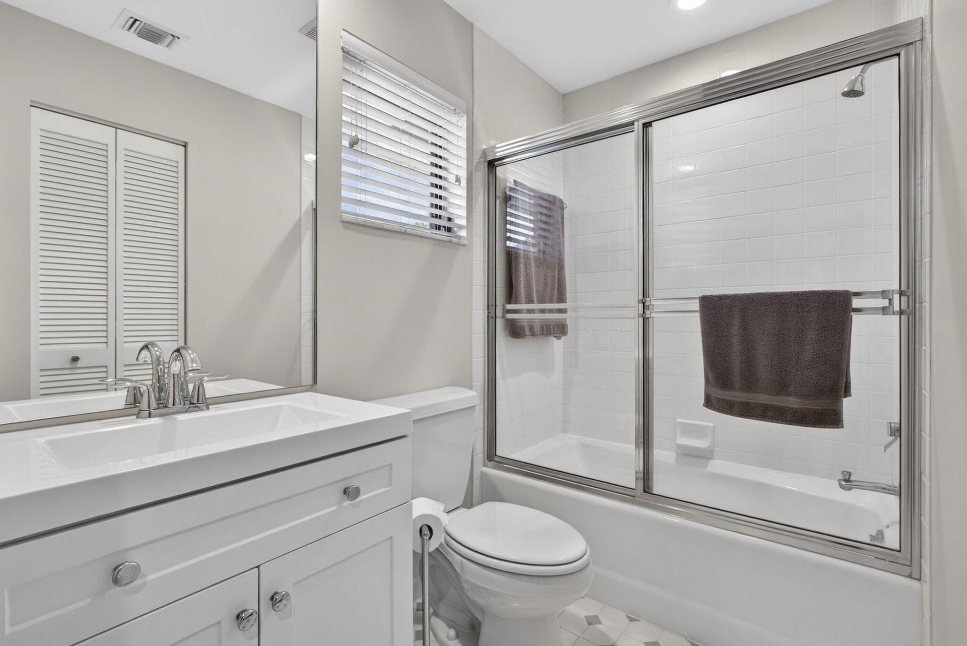 5564 Whirlaway Road, Palm Beach Gardens, FL 33418 Photo